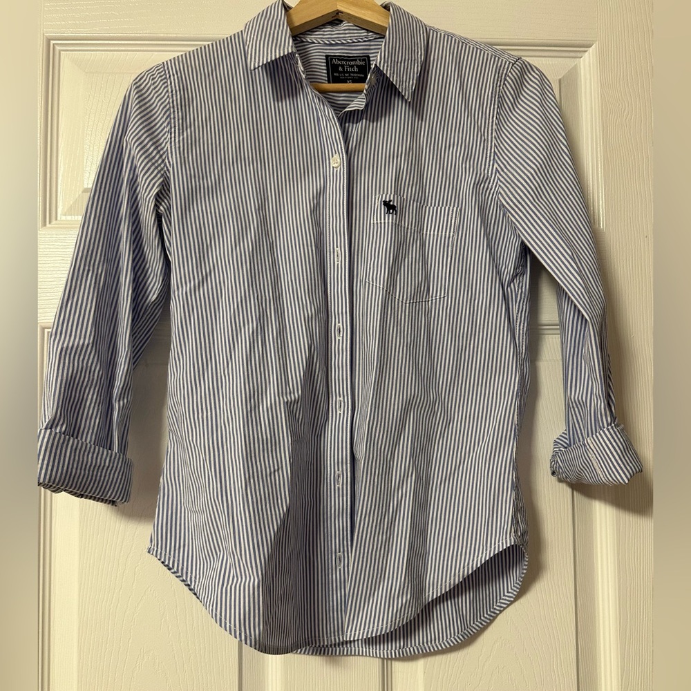 Abercrombie and fitch button down shirt